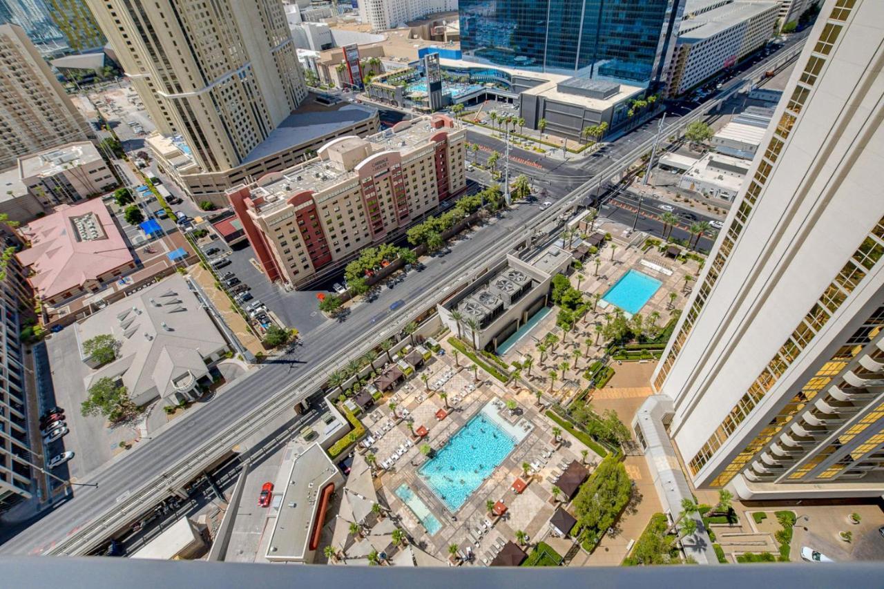 Blu Cashmere Premium : Mgm Signature * Las Vegas